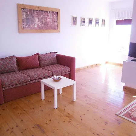 Casa de hóspedes Flaga 2*