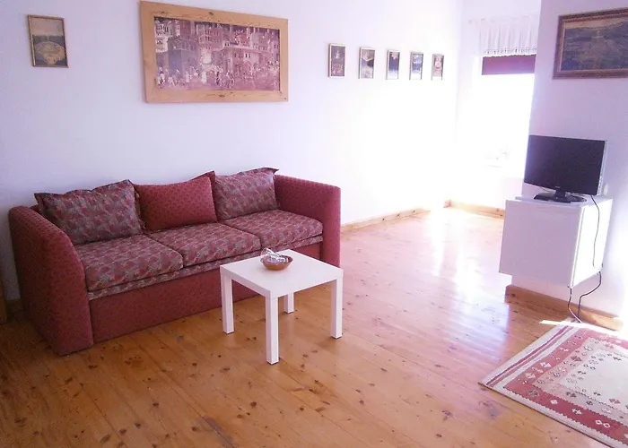 Къща за гости Flaga 2*